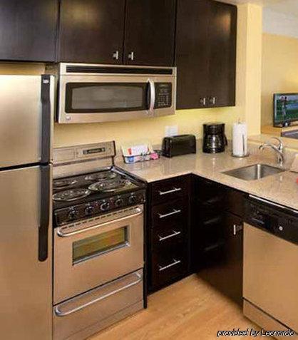 Hotel Towneplace Republic Airport Long Island